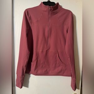 Zyia Salmon pocket 1/2 Zip pullover